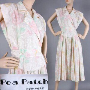 S Vintage 1980s Pea Patch White Pastel Pink Floral Airy Summer Pockets Dress 80s